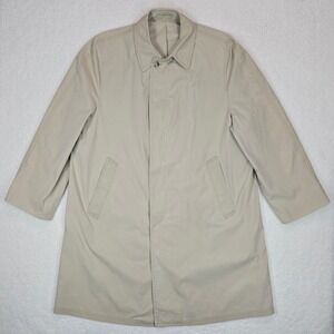 Vintage London Fog Maincoat Trench Coat Men 42 Short Tan USA Made